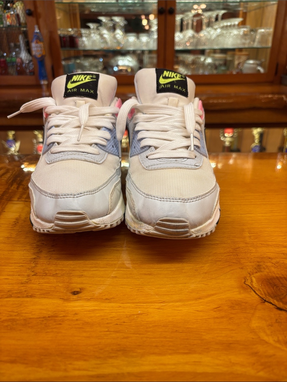 Woman’s Nike Air Max 90
